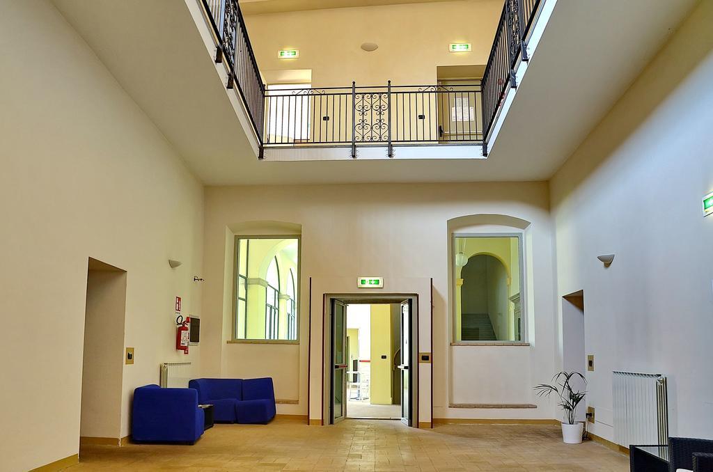 Ostello Palazzo Pierantoni Foligno Zewnętrze zdjęcie