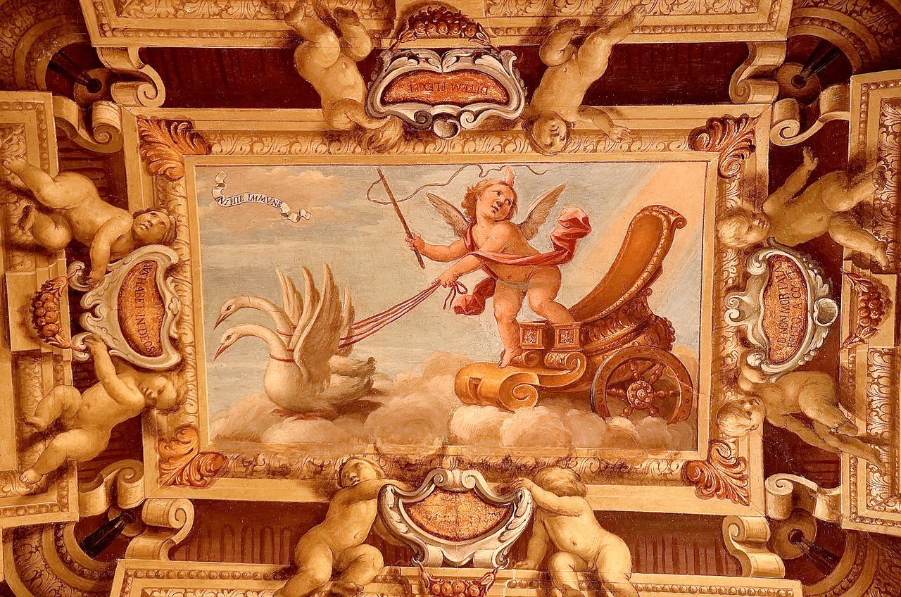 Ostello Palazzo Pierantoni Foligno Zewnętrze zdjęcie